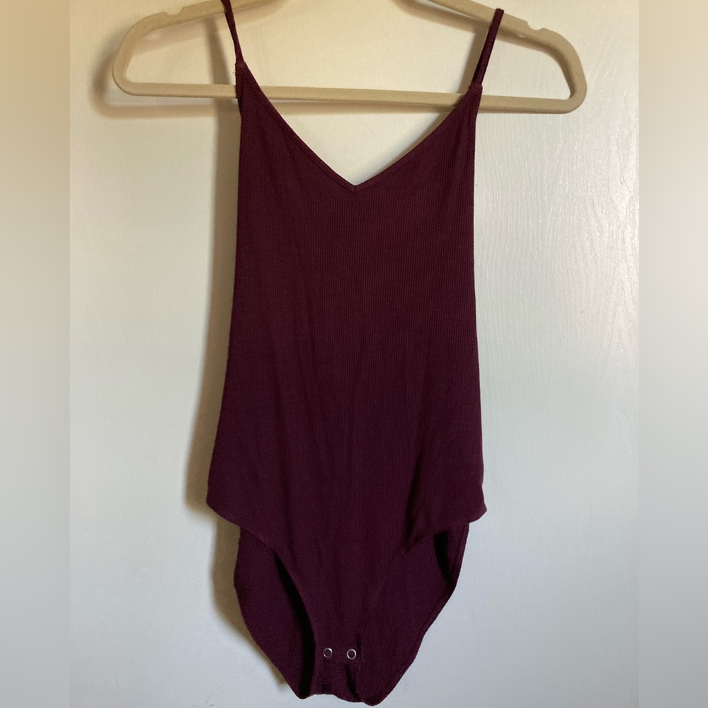 Soft & Sexy American Eagle Maroon Ribbed Bodysuit Small w/ Lace Up Back #MBG